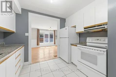 1279 Adirondack Drive Ottawa ON K2C 2V7