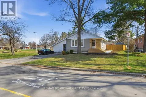 1279 Adirondack Drive Ottawa ON K2C 2V7