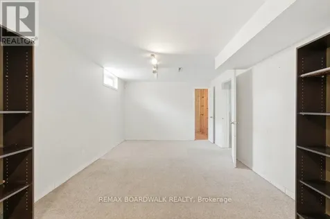 1279 Adirondack Drive Ottawa ON K2C 2V7