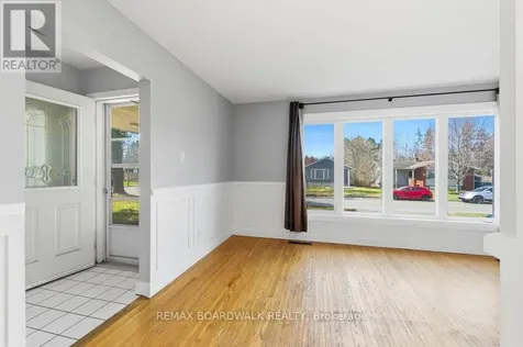 1279 Adirondack Drive Ottawa ON K2C 2V7