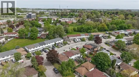 724 Parkview Crescent Cambridge ON N3H 4X9