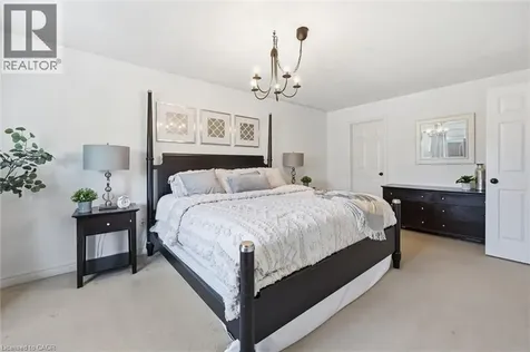 5444 Sundial Road Burlington ON L7L 7N1