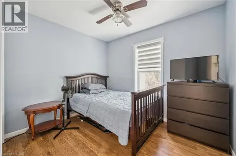 56 Ash Ave Avenue Puslinch ON N0B 2J0