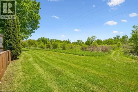 56 Ash Ave Avenue Puslinch ON N0B 2J0
