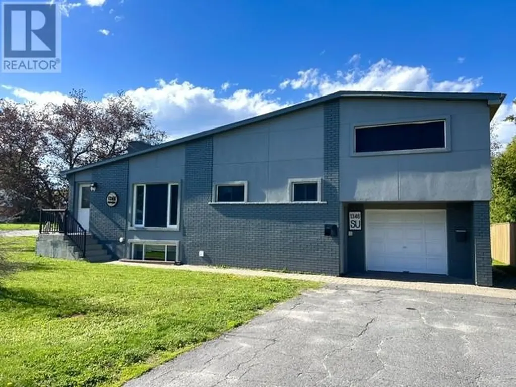 1346 Wedgewood Drive Greater Sudbury ON P3A 3E4