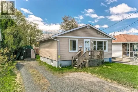 39 Oakwood Avenue Capreol ON P0M 1H0