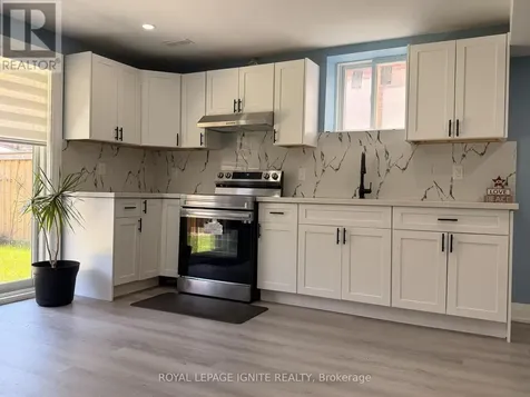 2625A Cerise Manor Pickering ON L1X 0G8