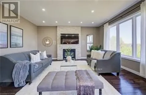 264 Evens Pond Crescent Kitchener ON N2R 0B8