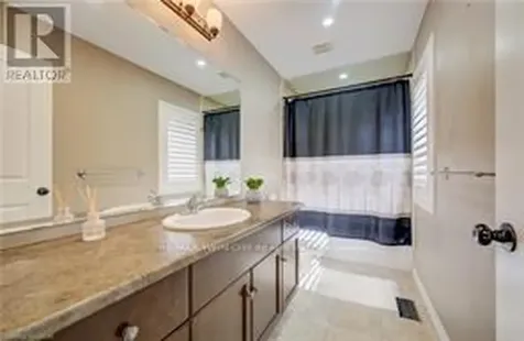 264 Evens Pond Crescent Kitchener ON N2R 0B8
