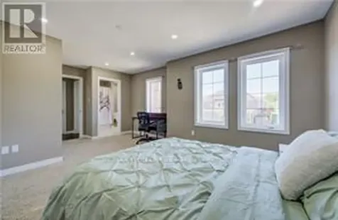 264 Evens Pond Crescent Kitchener ON N2R 0B8