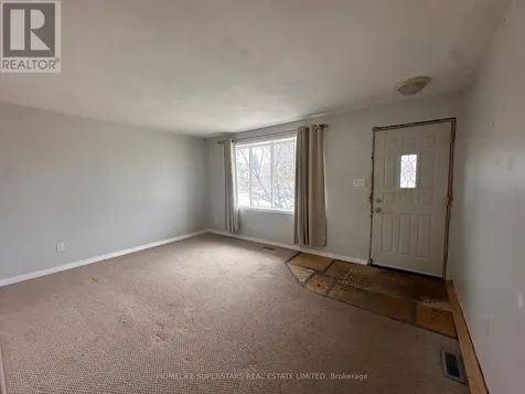 14 Locke Avenue St. Thomas ON N5P 3X2