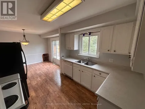 14 Locke Avenue St. Thomas ON N5P 3X2