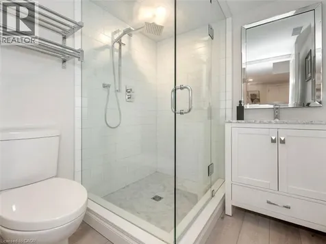 2448 Wooden Hill Circle Oakville ON L6M 4E3