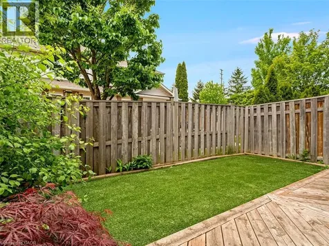 2448 Wooden Hill Circle Oakville ON L6M 4E3