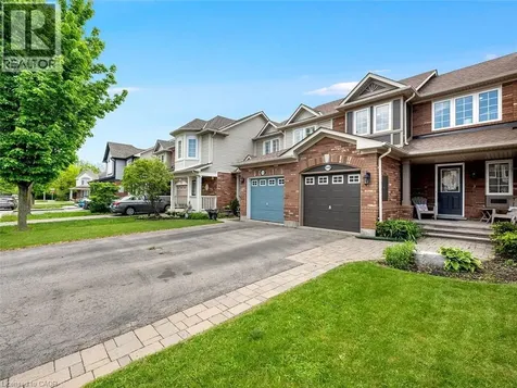 2448 Wooden Hill Circle Oakville ON L6M 4E3