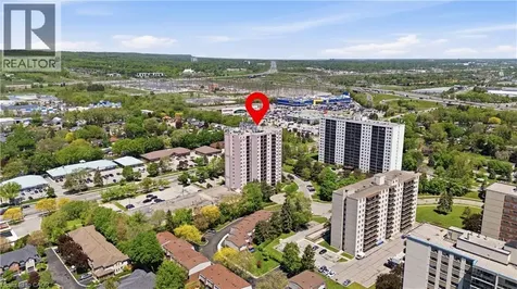 975 Warwick Court Burlington ON L7T 3Z7