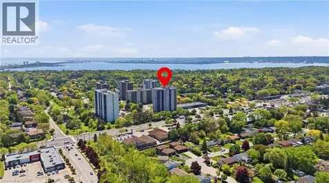 975 Warwick Court Burlington ON L7T 3Z7