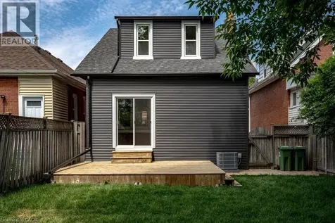 106 Grosvenor Avenue North Hamilton ON L8L 7S6