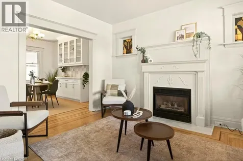 106 Grosvenor Avenue North Hamilton ON L8L 7S6