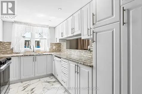 30 Rowe Drive Ottawa ON K2L 3Y3