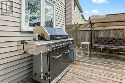 30 Rowe Drive Ottawa ON K2L 3Y3