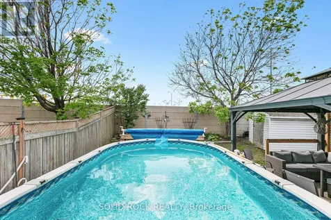 30 Rowe Drive Ottawa ON K2L 3Y3