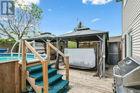 30 Rowe Drive Ottawa ON K2L 3Y3