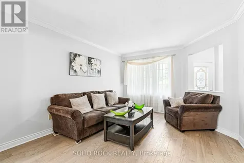 30 Rowe Drive Ottawa ON K2L 3Y3