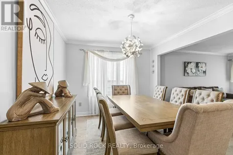 30 Rowe Drive Ottawa ON K2L 3Y3