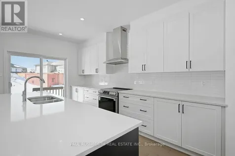 623 Miikana Road Ottawa ON K1X 0G5