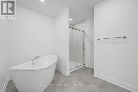 623 Miikana Road Ottawa ON K1X 0G5
