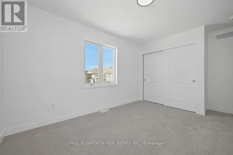 623 Miikana Road Ottawa ON K1X 0G5