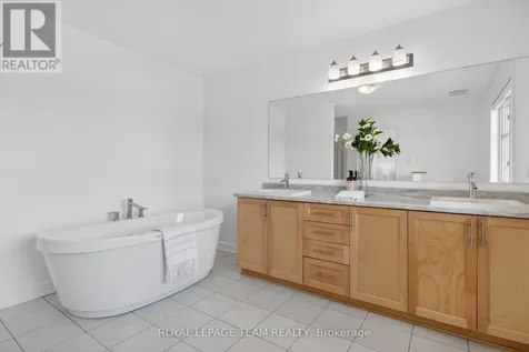 154 Winterhaven Drive Ottawa ON K1W 0P1