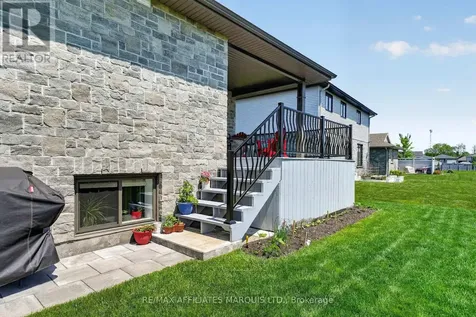2140 Burke Avenue Cornwall ON K6H 5B4