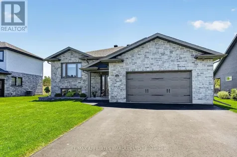 2140 Burke Avenue Cornwall ON K6H 5B4