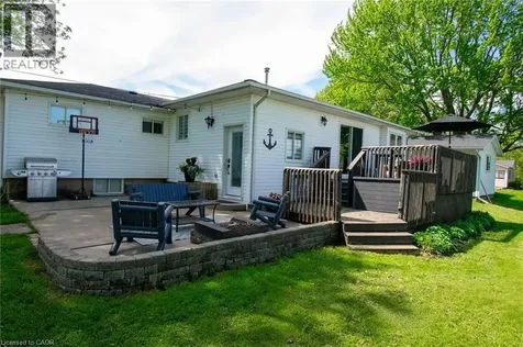 44 Pyle Road Lowbanks ON N0A 1K0