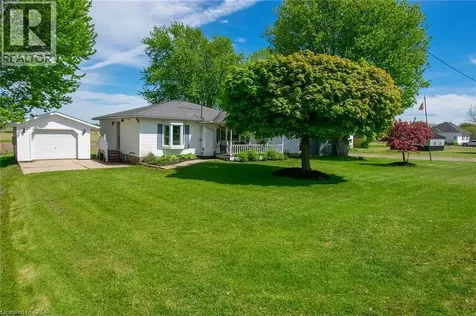 44 Pyle Road Lowbanks ON N0A 1K0