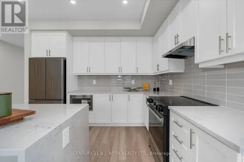 89 Lightfoot Drive Orillia ON L3V 7L8