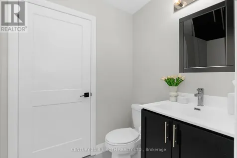 89 Lightfoot Drive Orillia ON L3V 7L8