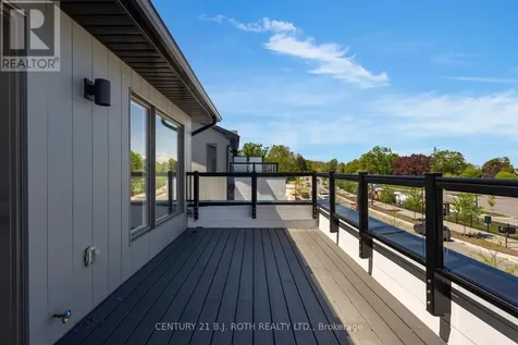 89 Lightfoot Drive Orillia ON L3V 7L8