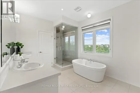 39 Armilia Place Whitby ON L1P 0P8