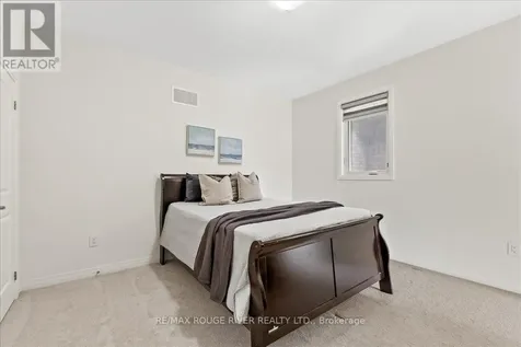 39 Armilia Place Whitby ON L1P 0P8