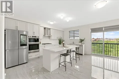 39 Armilia Place Whitby ON L1P 0P8