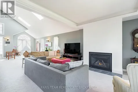 616 Glen Cedar Crescent Innisfil ON L9S 2J4