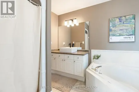 616 Glen Cedar Crescent Innisfil ON L9S 2J4