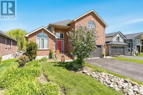 616 Glen Cedar Crescent Innisfil ON L9S 2J4
