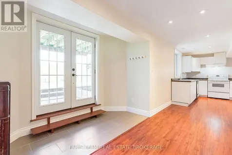 616 Glen Cedar Crescent Innisfil ON L9S 2J4