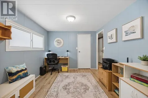 30 Flora Court Innisfil ON L9S 1R4