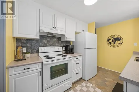 30 Flora Court Innisfil ON L9S 1R4