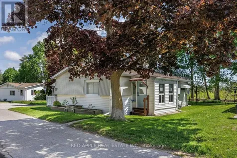 30 Flora Court Innisfil ON L9S 1R4